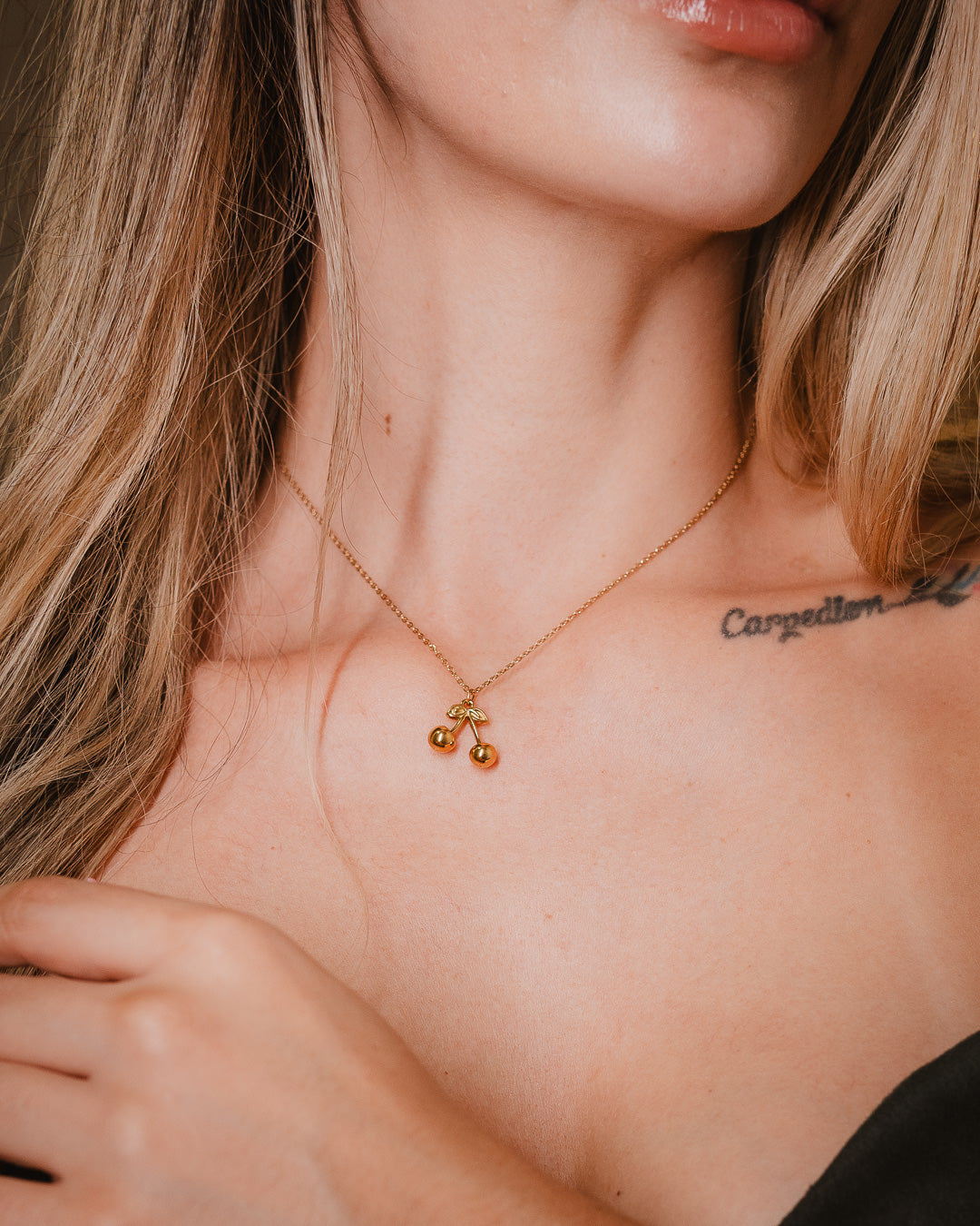 Cadena Cherry