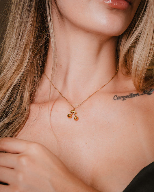 Cadena Cherry