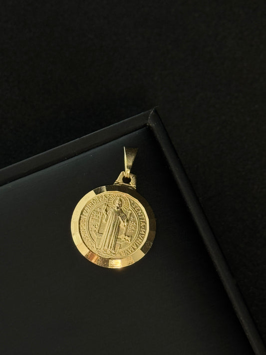 Dije Medalla San Benito