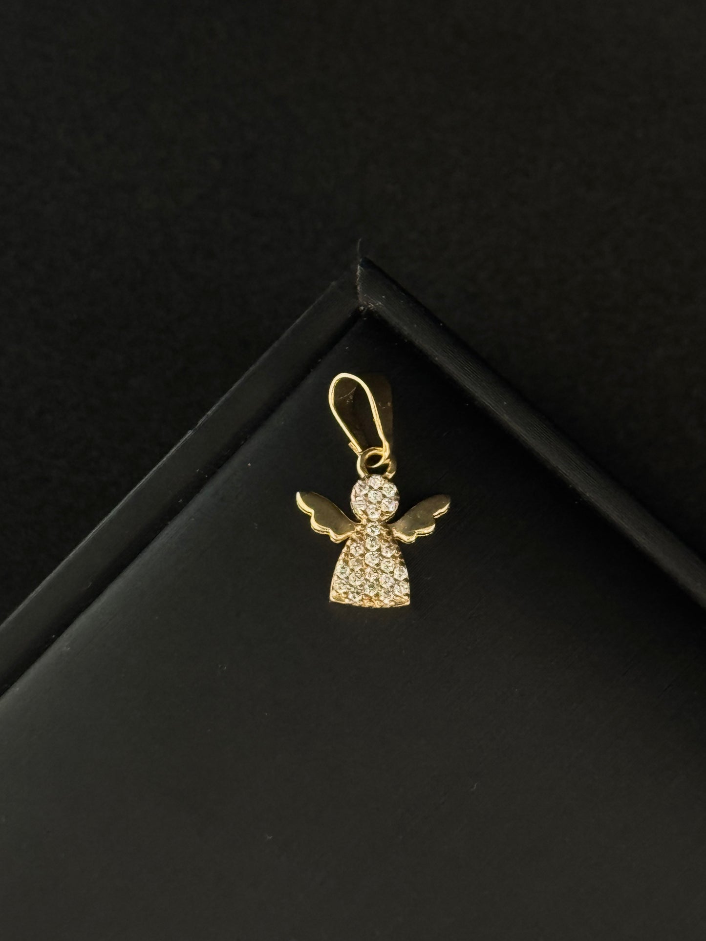 Dije Ángel Circones