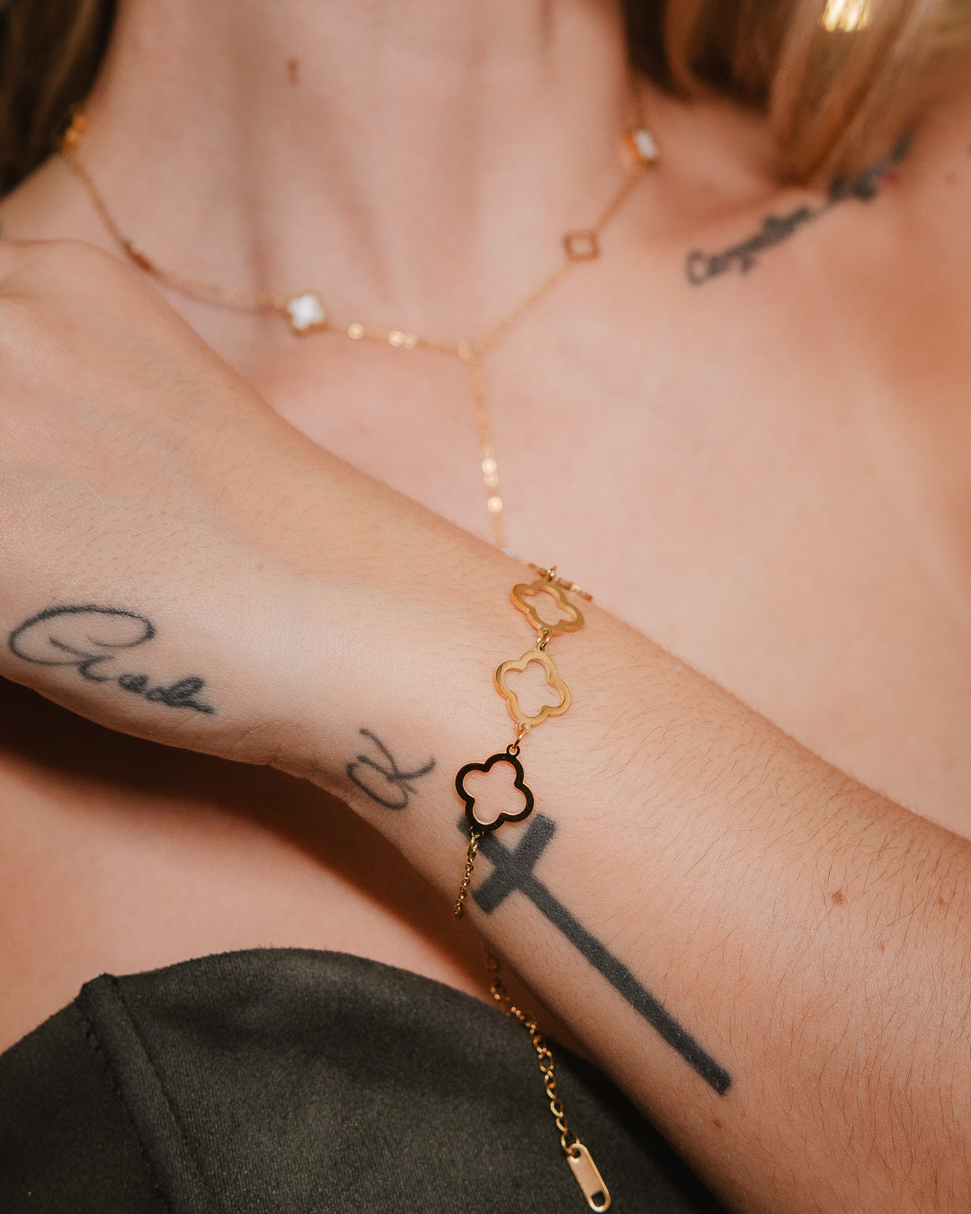 Pulsera VC trébol silueta