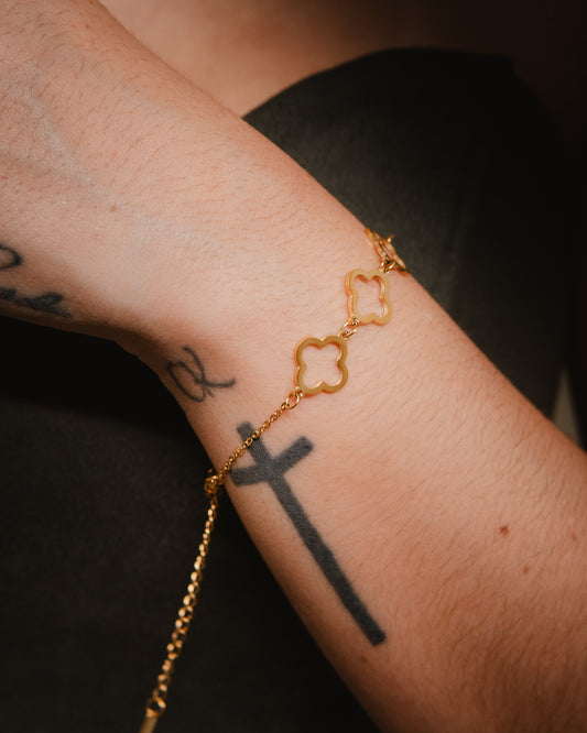 Pulsera VC trébol silueta